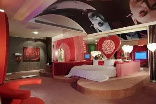 ���ײ�ͬ���С����ϲ��鷿����װ�����Ч��ͼ