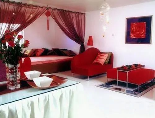 ���ײ�ͬ���С����ϲ��鷿����װ�����Ч��ͼ