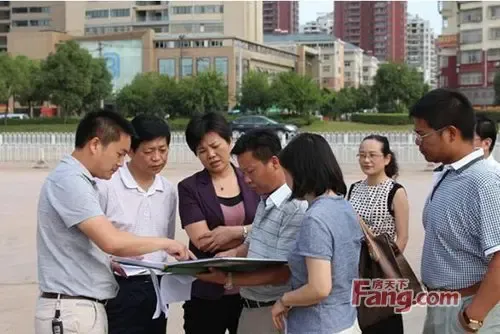 黄石市副市长苏梅林领衔奥特莱斯落户黄石