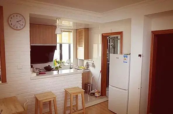 北欧简美混搭风软装效果_厨房装修必须知道的风水知识_小户型装修效果图推荐