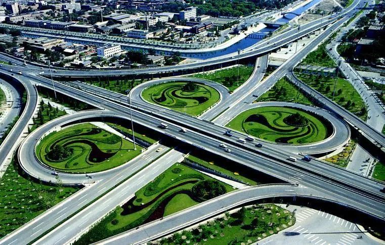 ����1999��2���Ժ����¥��