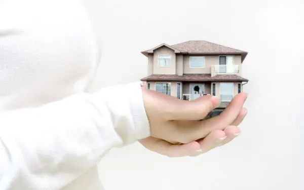 ���·�ѡ���͹��� �������רҵ��ʿ��