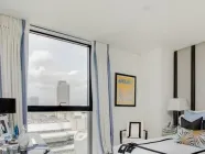 �����ĸ�¥���е�ƴ������ֵ������