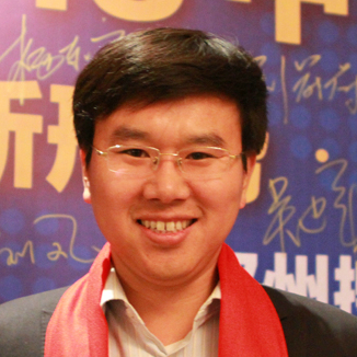 星联湾副总经理李涛【采访】新东润地产营销管理中心总经理 陈伟霞