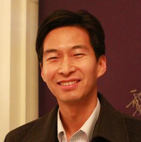 星联湾副总经理李涛【采访】新东润地产营销管理中心总经理 陈伟霞